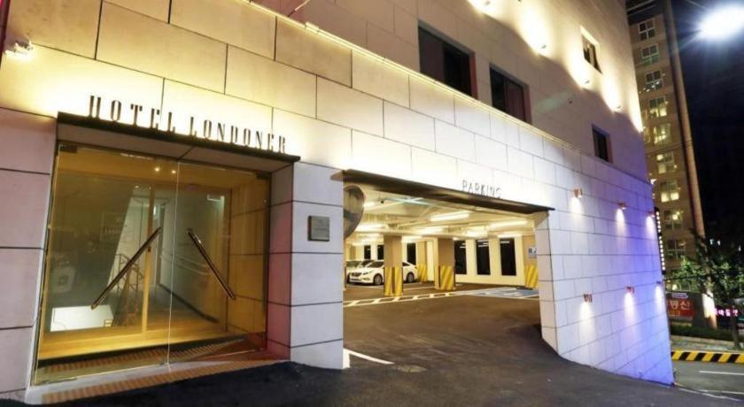 Londoner Hotel Busan Exterior foto